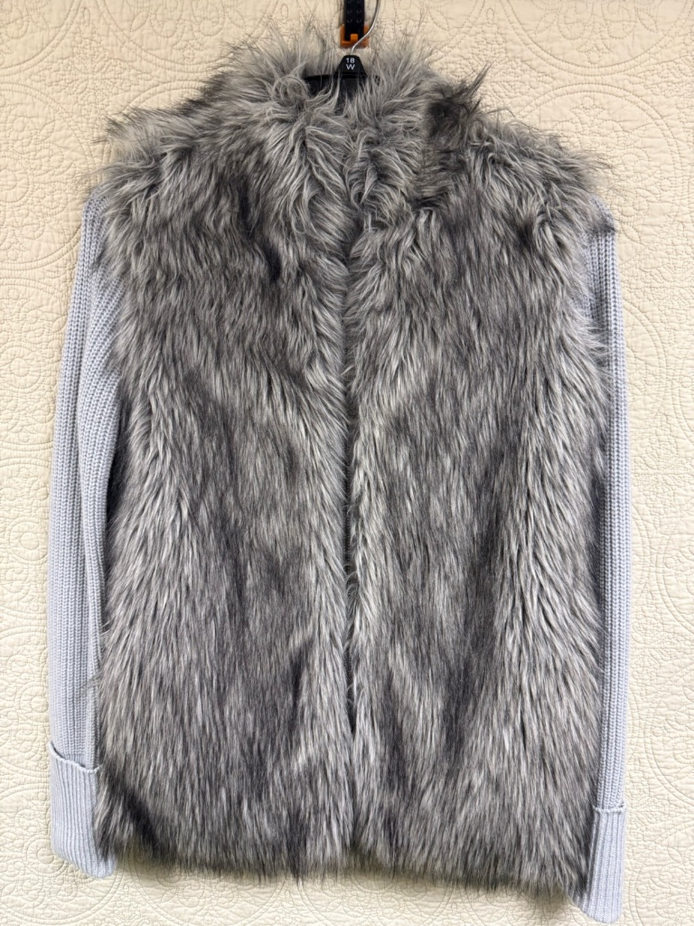 Express Faux Fur Knit Sleeve Vest - Gray
